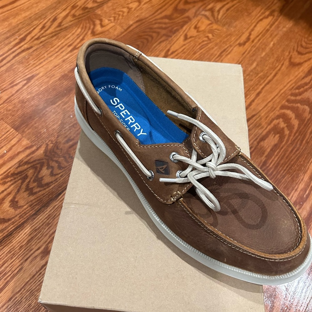 Sperry top siders